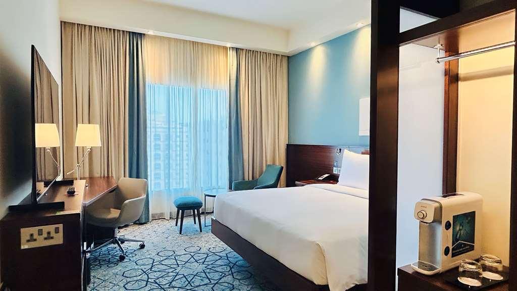 Hampton By Hilton Dubai Al Barsha Hotel Room photo